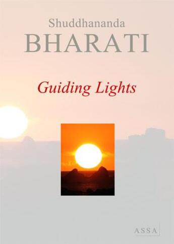 Couverture du livre « Guiding lights » de Bharati Shuddhananda aux éditions Assa