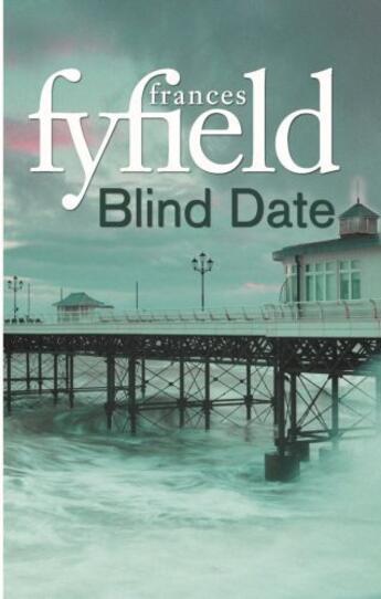Couverture du livre « Blind Date » de Frances Fyfield aux éditions Epagine