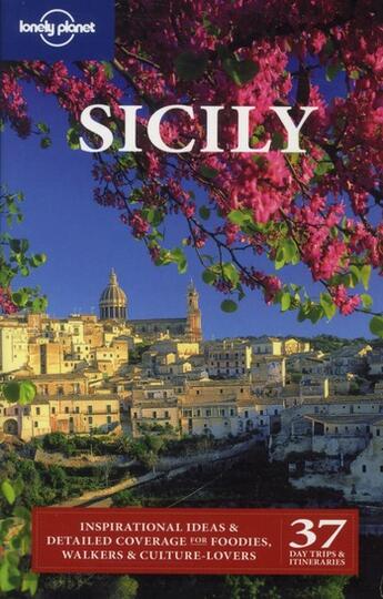 Couverture du livre « Sicily (5e édition) » de Maxwell Virginia et Garwood aux éditions Lonely Planet France