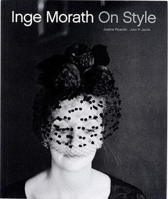 Couverture du livre « Inge Morath On Style » de Justine Picardie aux éditions Abrams Uk