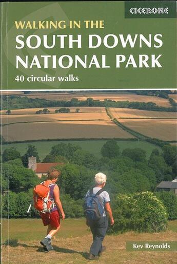 Couverture du livre « Walking in the south downs national park ; 40 circuits » de Reynolds aux éditions Cicerone Press