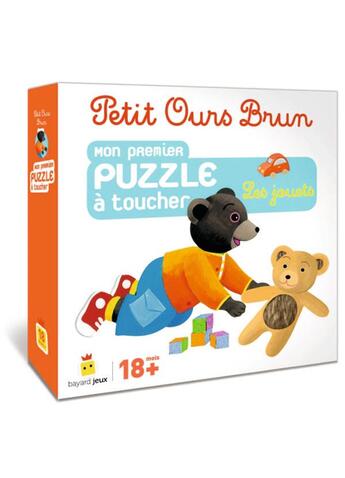 Couverture du livre « Petit ours brun - mon premier puzzle a toucher les jouets » de Daniele Bour aux éditions Bayard Jeux