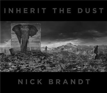 Couverture du livre « Nick brandt inherit the dust » de Nick Brandt aux éditions Thames & Hudson