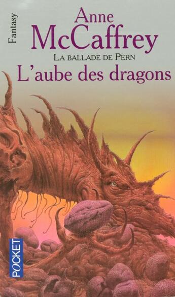 Couverture du livre « Les origines t.1 ; l'aube des dragons » de Anne Mccaffrey aux éditions Pocket