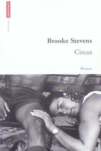 Couverture du livre « Circus » de Brooke Stevens aux éditions Autrement