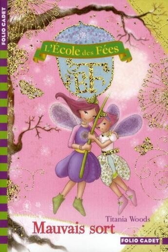 Couverture du livre « L'école des fées Tome 12 : mauvais sort » de Titania Woods et Smiljana Coh aux éditions Gallimard-jeunesse