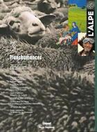 Couverture du livre « L'Alpe n.3 : transhumances » de Collectif L'Alpe aux éditions Glenat