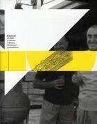 Couverture du livre « En jaune et noir ; 8 saisons ; théâtre Nanterre-Amandiers » de  aux éditions Pyramyd