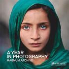 Couverture du livre « A year in photography magnum archive (compact ed.) » de Magnum Photos aux éditions Prestel