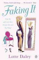 Couverture du livre « Faking it » de Charlotte Kymberley aux éditions Adult Pbs