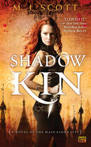 Couverture du livre « Shadow Kin » de Scott M J aux éditions Penguin Group Us